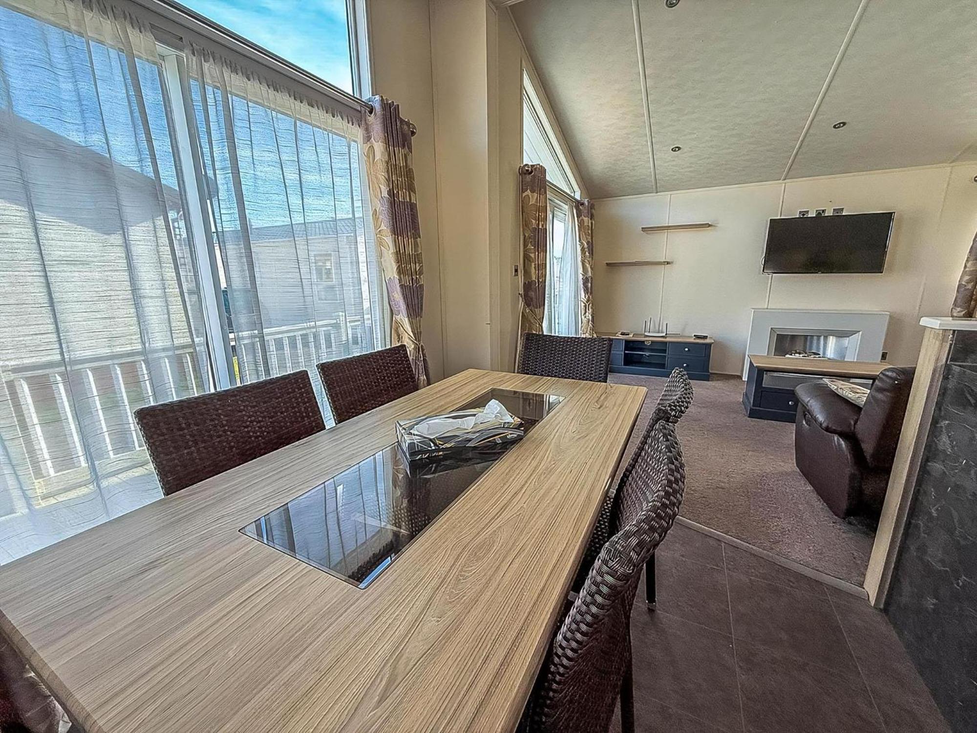 Luxury Lodge At Suffolk Sands Holiday Park Ref 45009Mv Felixstowe Zewnętrze zdjęcie